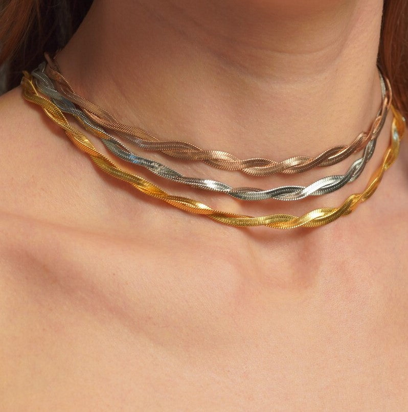 Twisted Snake chain necklace