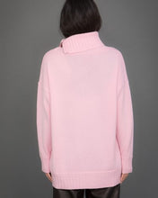 Load image into Gallery viewer, High Neck Cashmere Jumper in Pink