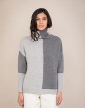 Load image into Gallery viewer, Two-Tone Roll Neck Cashmere Jumper in grey