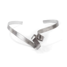 Load image into Gallery viewer, Serpentine Necklace