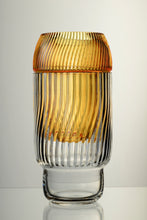 Load image into Gallery viewer, PLEATED VASE