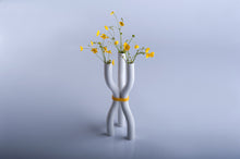 Load image into Gallery viewer, Trorka Vase