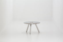 Load image into Gallery viewer, UFO coffee table
