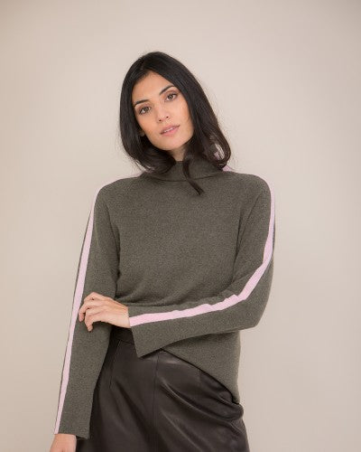 High Neck Cashmere Jumper with Striped Sleeves in Green